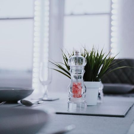 Roman Penthouse- City Skyline Views, 4K Tvs, 5G Wifi And More! Apartment Bath Luaran gambar